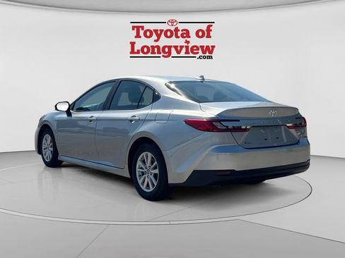 Used 2025 Toyota Camry LE FWD image 3