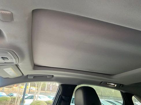 Used 2015 Cadillac XTS Luxury w/ Driver Awareness Package image 16