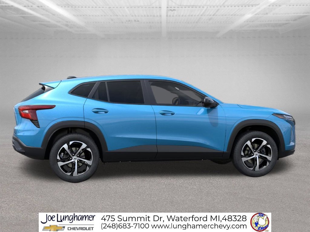 New 2026 Chevrolet Trax RS w/ Driver Confidence Package FWD image 5
