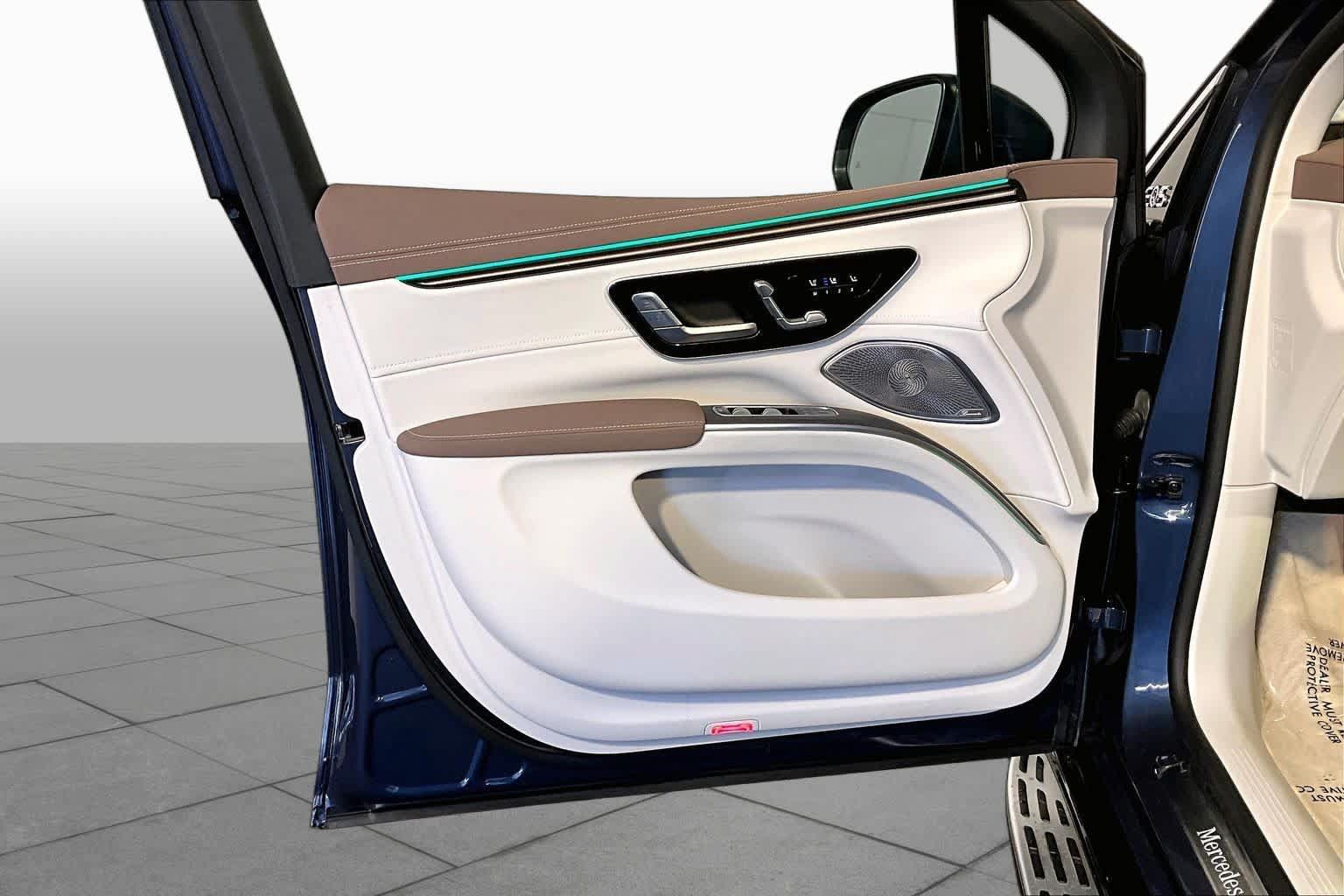 Certified 2023 Mercedes-Benz EQS 580 4MATIC SUV image 21