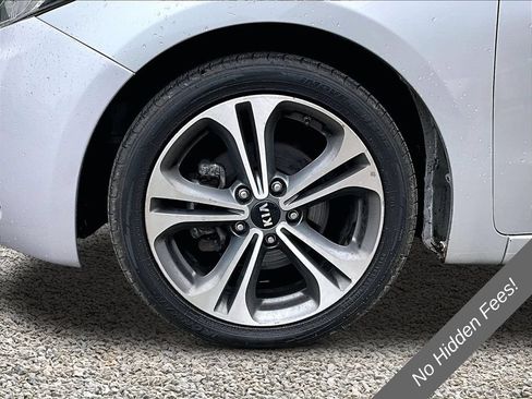 Used 2016 Kia Forte EX FWD image 9