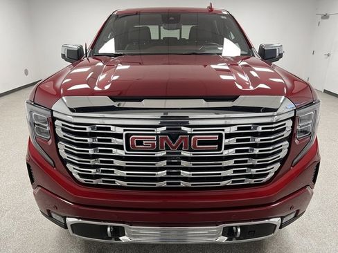 Used 2023 GMC Sierra 1500 Denali w/ Denali Reserve Package image 3