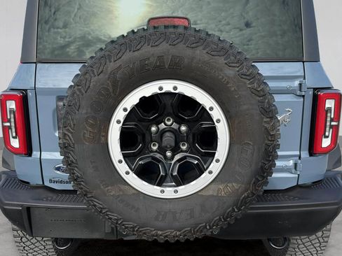 Used 2024 Ford Bronco Badlands w/ Sasquatch Package image 27