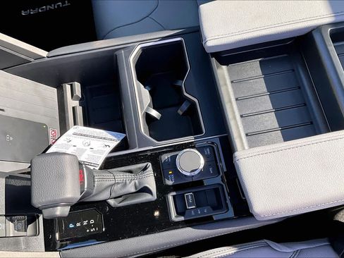 New 2026 Toyota Tundra Limited AWD/4WD image 7