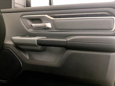 Used 2020 RAM 1500 Big Horn AWD/4WD image 23