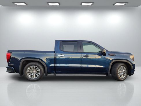 Used 2022 GMC Sierra 1500 Denali w/ Technology Package image 3