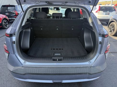 Used 2024 Hyundai Kona SEL FWD image 10