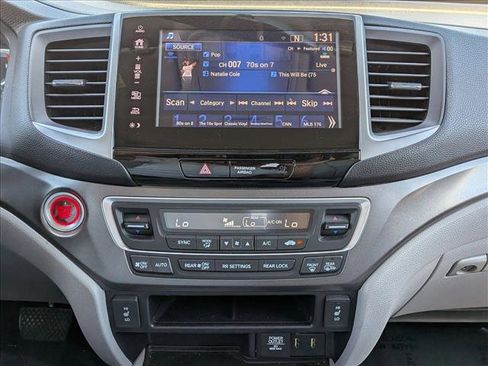 Used 2018 Honda Pilot EX-L image 14