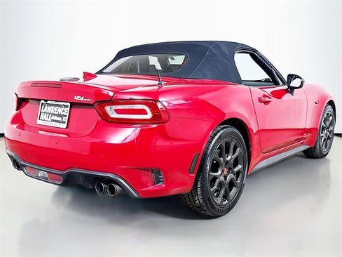 Used 2019 FIAT 124 Spider Abarth w/ Convenience Group image 4