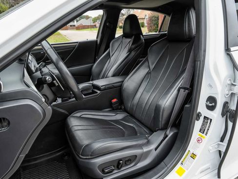 Used 2019 Lexus ES 350 F Sport image 31