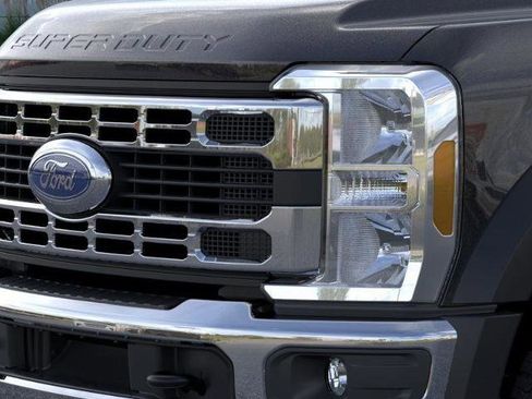 New 2026 Ford F550 4x4 Supercab Super Duty image 18