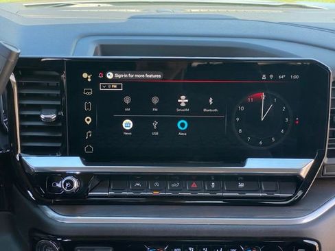 Used 2025 GMC Sierra 1500 SLT image 36