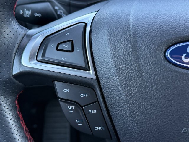Certified 2024 Ford Edge ST-Line AWD/4WD image 21