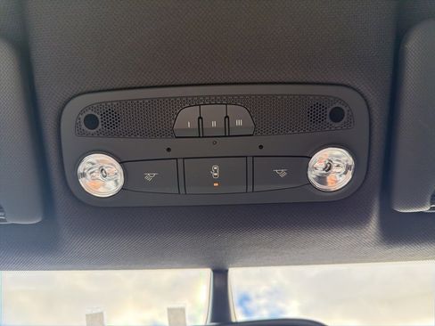 Used 2013 Audi TTS 2.0T Prestige image 32