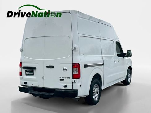 Used 2014 Nissan NV 3500 SV w/ Technology Package image 5