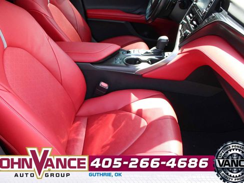 Used 2022 Toyota Camry XSE w/ Navigation Package FWD image 16