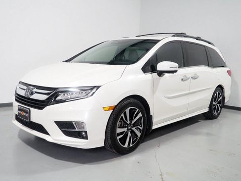 Used 2018 Honda Odyssey Elite image 9