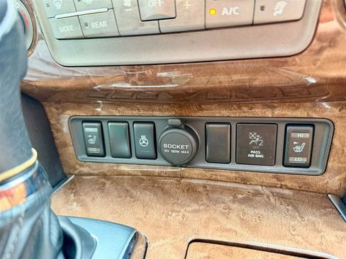 Used 2017 INFINITI QX80 Signature Edition w/ All Season Package AWD/4WD image 19