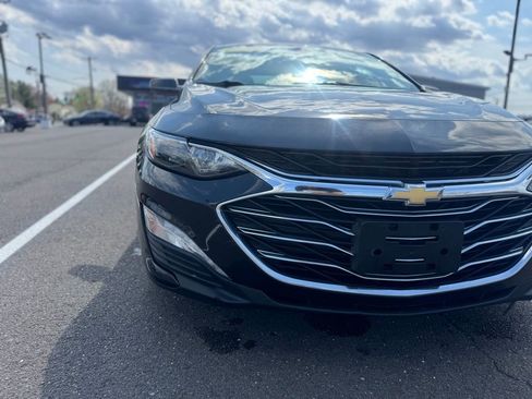 Used 2020 Chevrolet Malibu LT FWD image 11