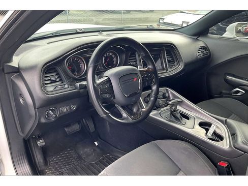 Used 2019 Dodge Challenger GT RWD image 13
