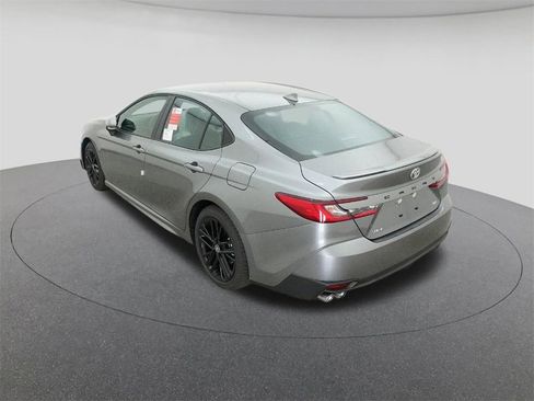 New 2026 Toyota Camry SE image 4