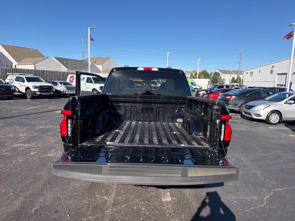Used 2025 Ford F150 Lightning Flash AWD/4WD image 52