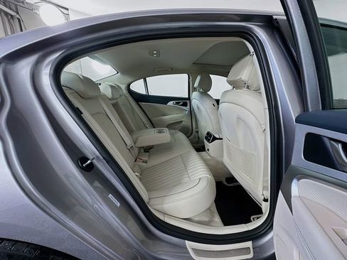 Certified 2026 Genesis G70 2.5T Prestige RWD image 29