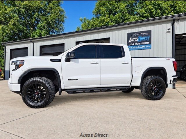 Used 2020 GMC Sierra 1500 Elevation w/ Elevation Value Package AWD/4WD image 1