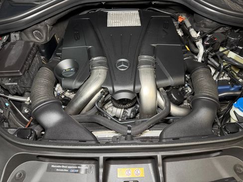 Used 2014 Mercedes-Benz GL 450 GL 450 4MATIC Sport Utility 4D image 62