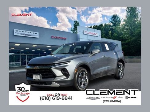 Used 2025 Chevrolet Blazer LT AWD/4WD image 1