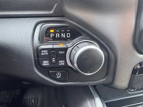 Used 2022 RAM 1500 Big Horn AWD/4WD image 15