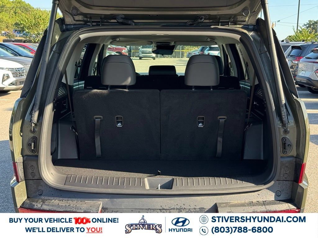 Used 2024 Hyundai Santa Fe SEL FWD image 16