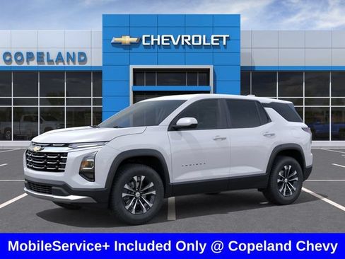 New 2027 Chevrolet Equinox LT FWD image 2