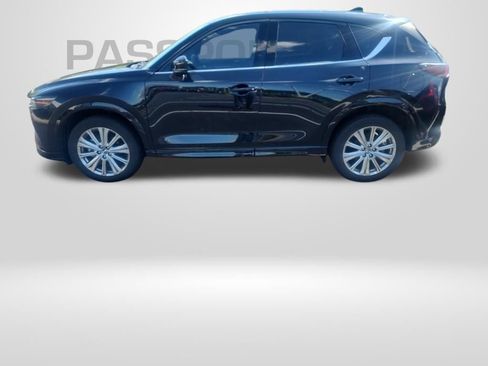 Used 2023 MAZDA CX-5 Signature AWD/4WD image 2
