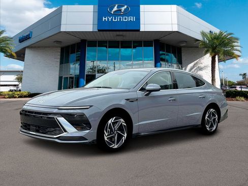 New 2026 Hyundai Sonata SEL image 2