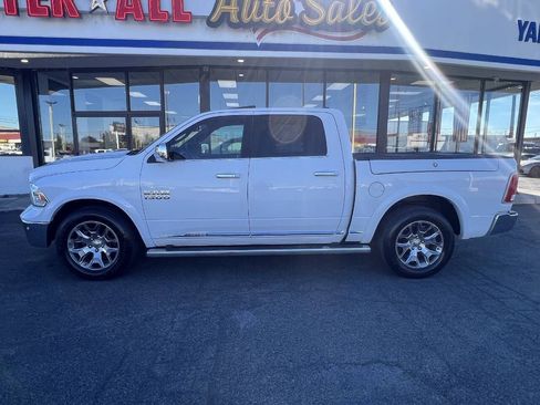 Used 2017 RAM 1500 Limited AWD/4WD image 2