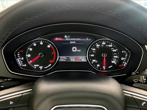 Used 2023 Audi Q5 2.0T Premium w/ Convenience Package AWD/4WD image 26