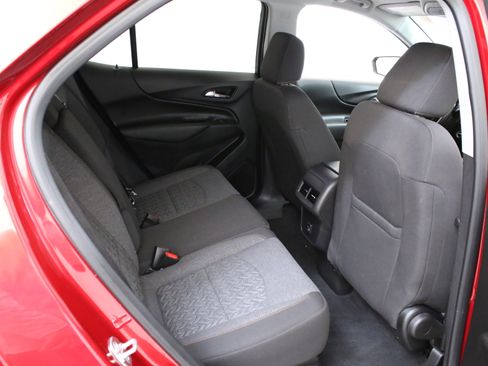 Used 2024 Chevrolet Equinox LT w/ LPO, Floor Liner Package AWD/4WD image 29