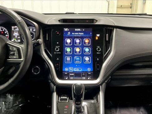 Used 2022 Subaru Outback Limited XT image 6