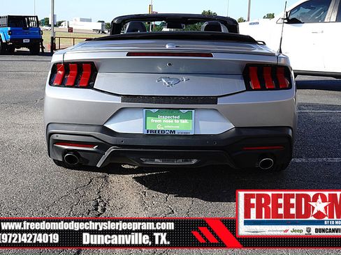 Used 2024 Ford Mustang Premium RWD image 4