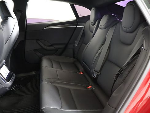 Used 2021 Tesla Model S Plaid image 31