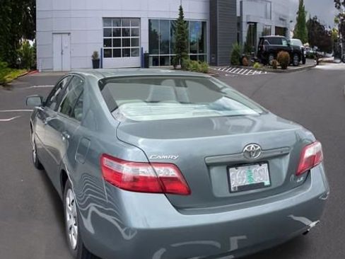 Used 2007 Toyota Camry LE FWD image 22
