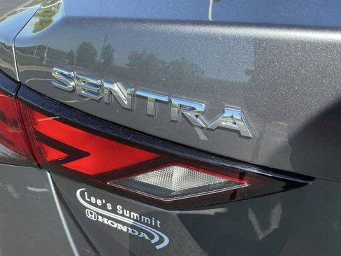 Used 2025 Nissan Sentra SV FWD image 6