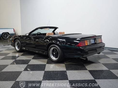 Used 1991 Chevrolet Camaro Z28 RWD image 11