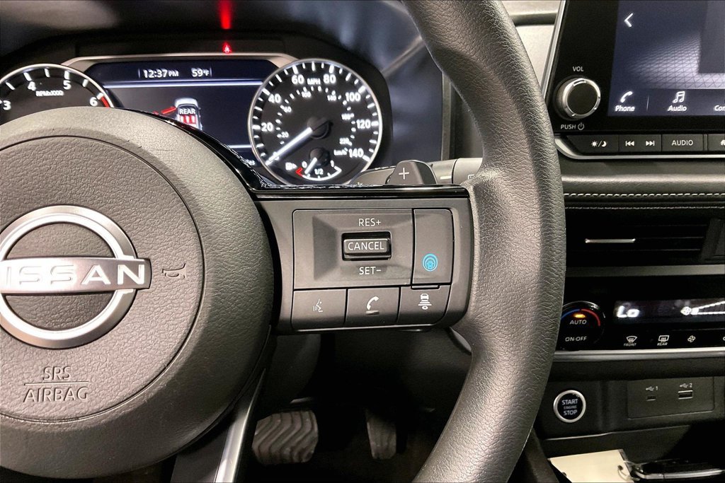 Used 2023 Nissan Rogue SV AWD/4WD image 13