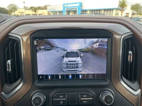 Used 2022 Chevrolet Silverado 3500 High Country image 29