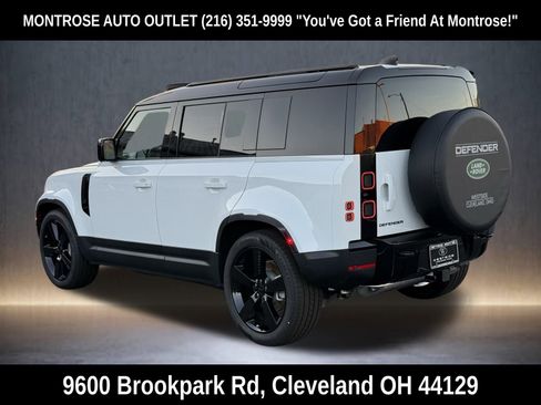 New 2026 Land Rover Defender 110 S image 4