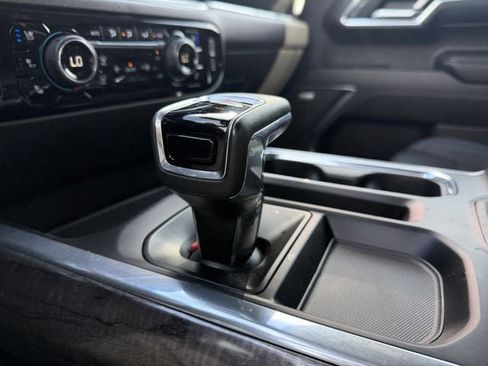 Used 2023 Chevrolet Silverado 1500 LTZ image 20