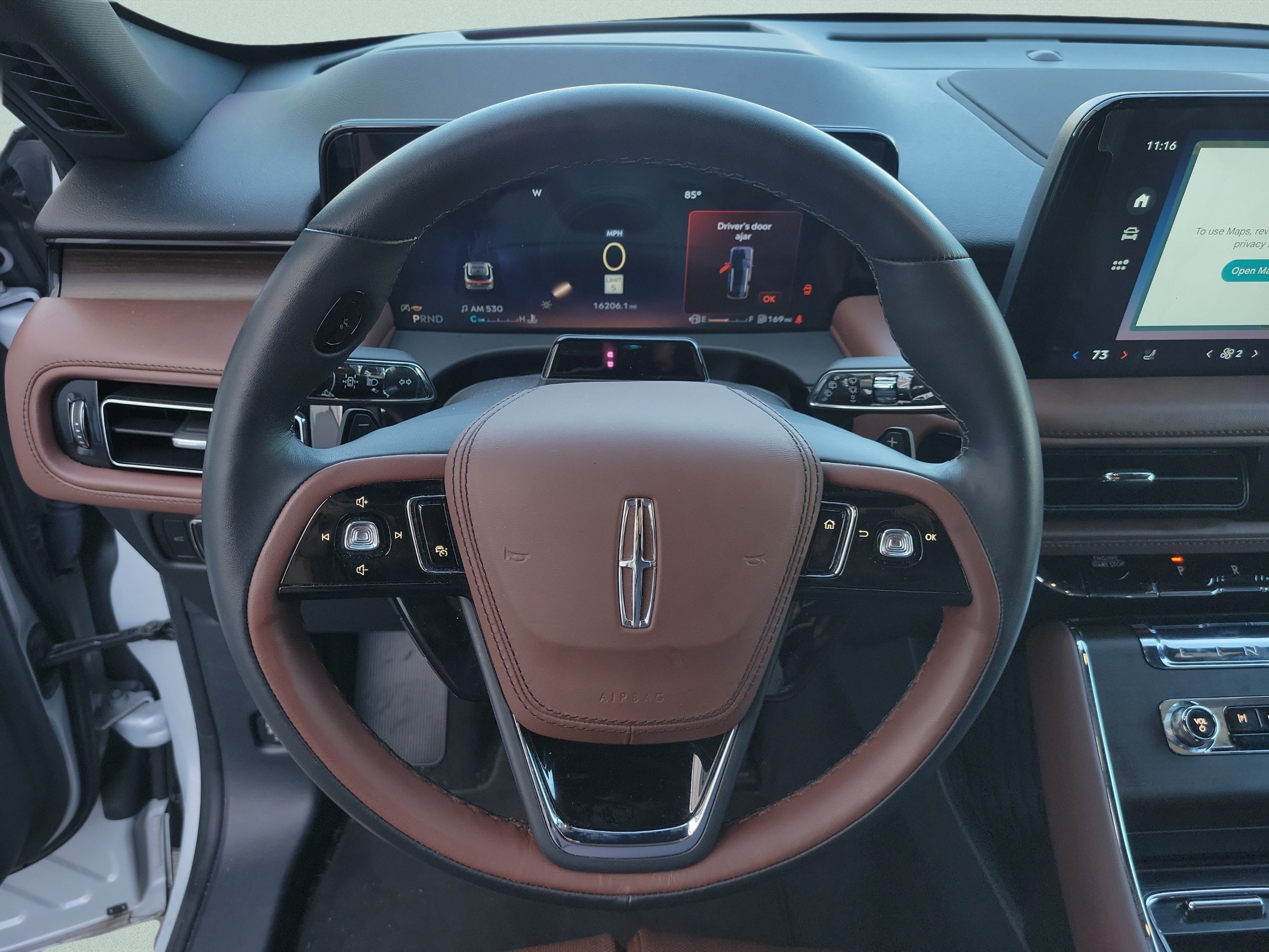 Used 2025 Lincoln Aviator Reserve w/ Equipment Group 201A AWD/4WD image 25