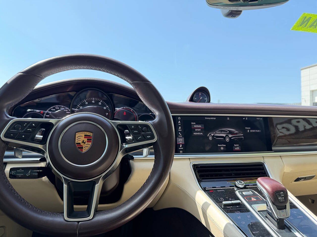 Used 2018 Porsche Panamera 4 AWD/4WD image 8